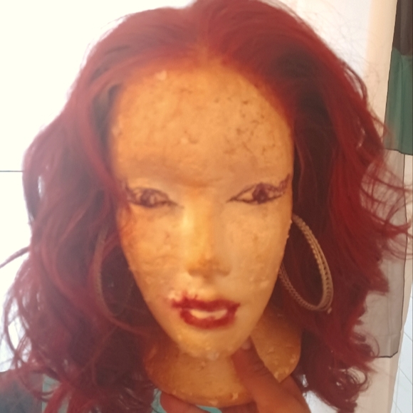 Gorgeous Lace Front - Picture 5 of 7